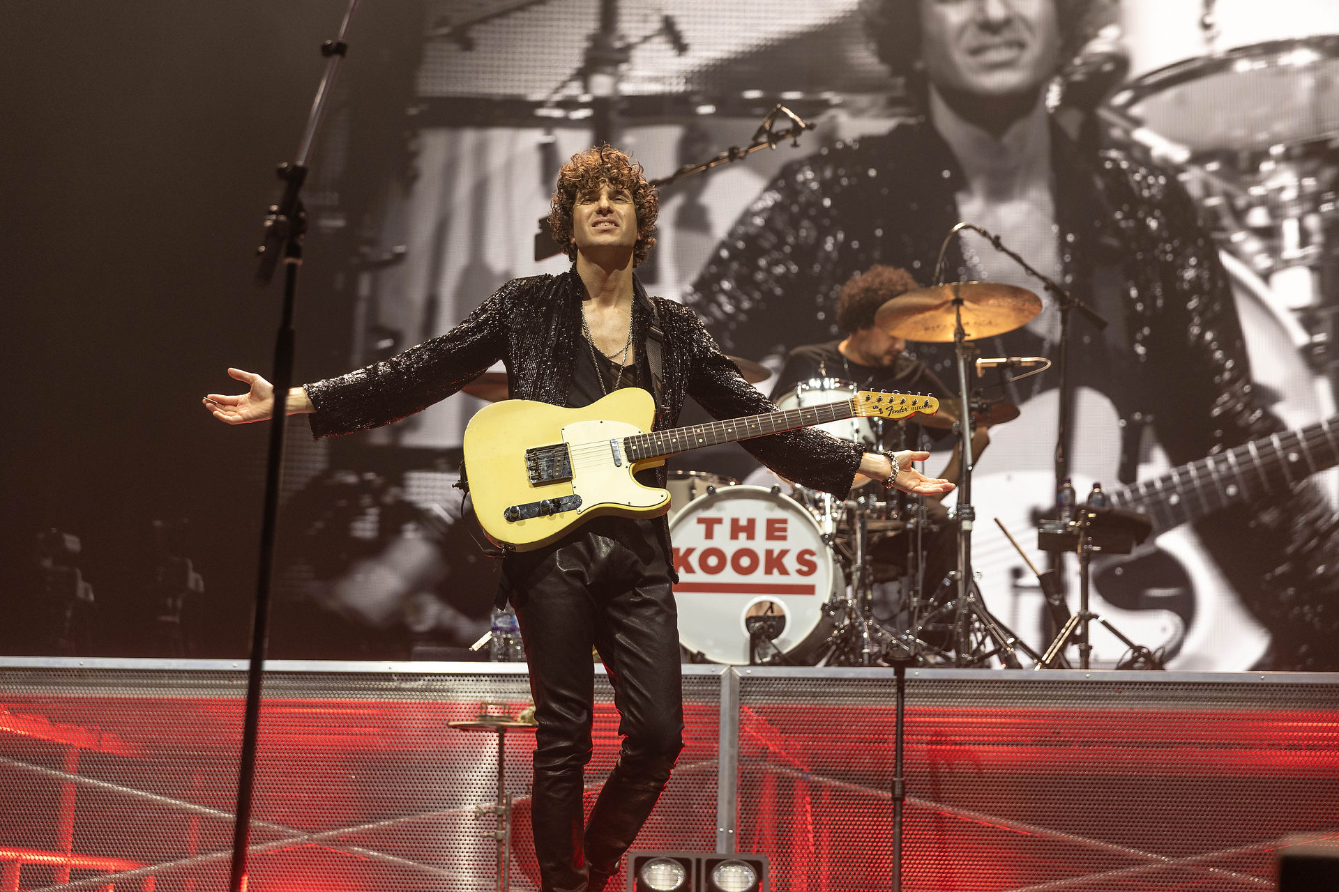 THE KOOKS