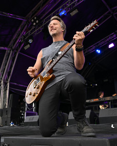 Wychwood Festival Chesney Hawkes