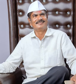 WhatsApp Image 2025-10-16 at 12.33_edited.jpg