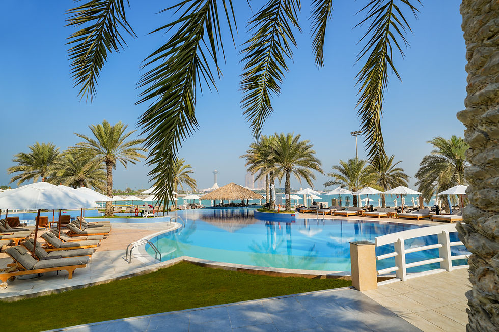 Radisson Blu Hotel & Resort Abu Dhabi Corniche_Family Pool 1.jpg