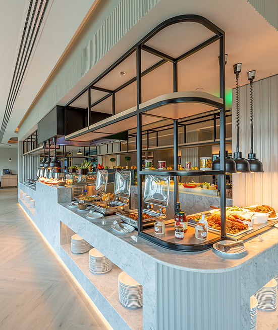Radisson Blu Hotel & Resort Abu Dhabi Cornich_La Terrazza 11.jpg
