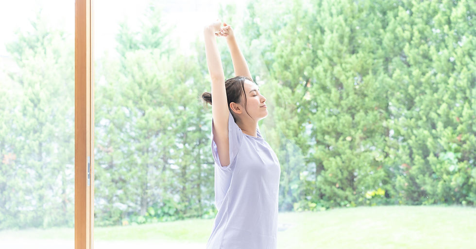 リラックスする女性