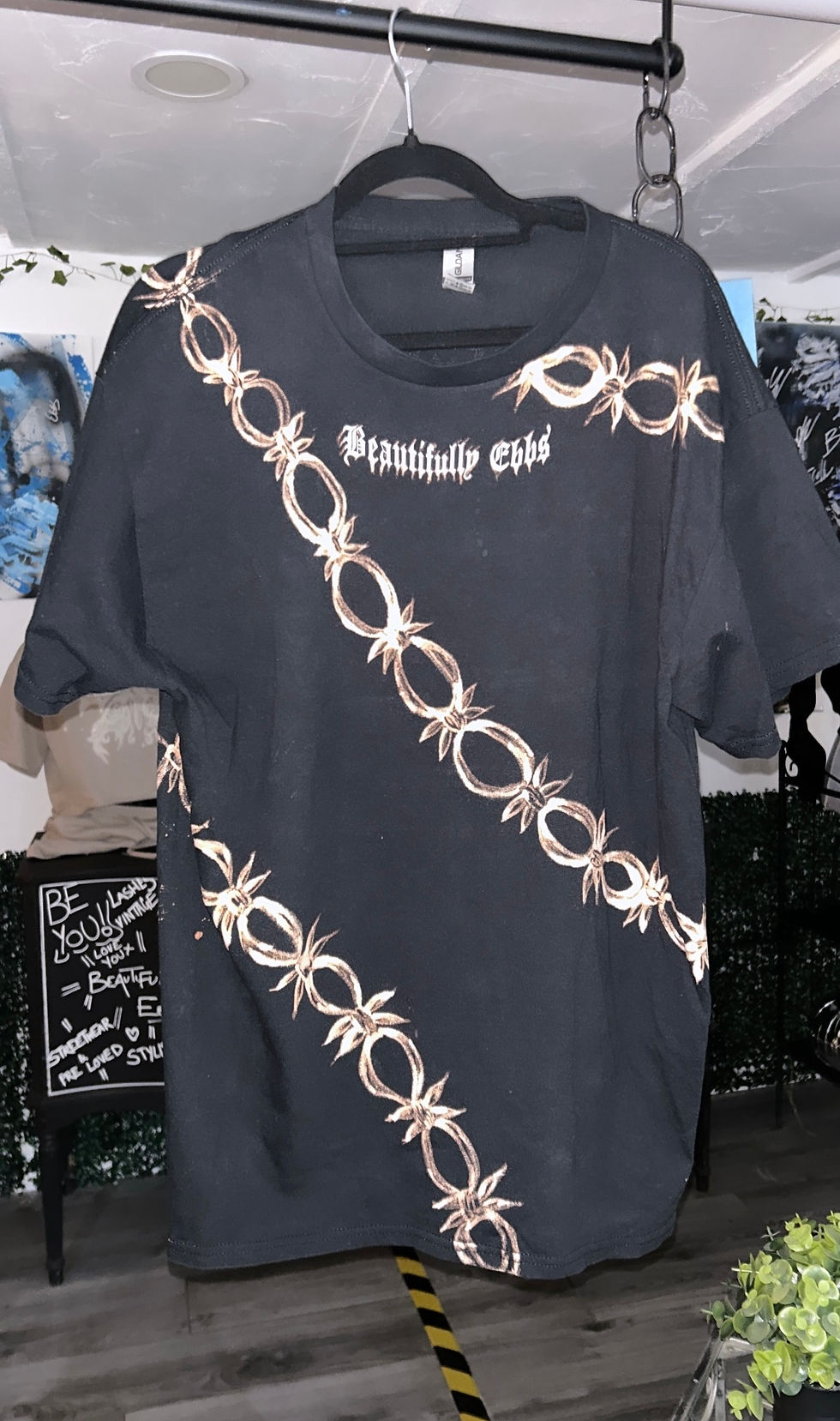 Thumbnail: Barbed Wire T