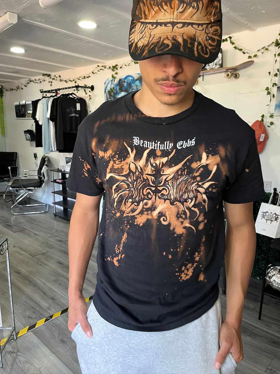 Thumbnail: Black flame pattern T