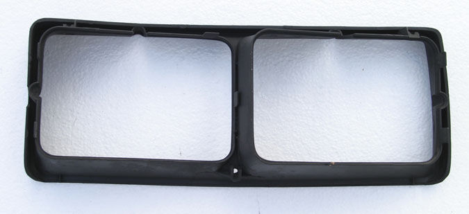 Thumbnail: 84-86 Headlight trim (Capri) passenger's side