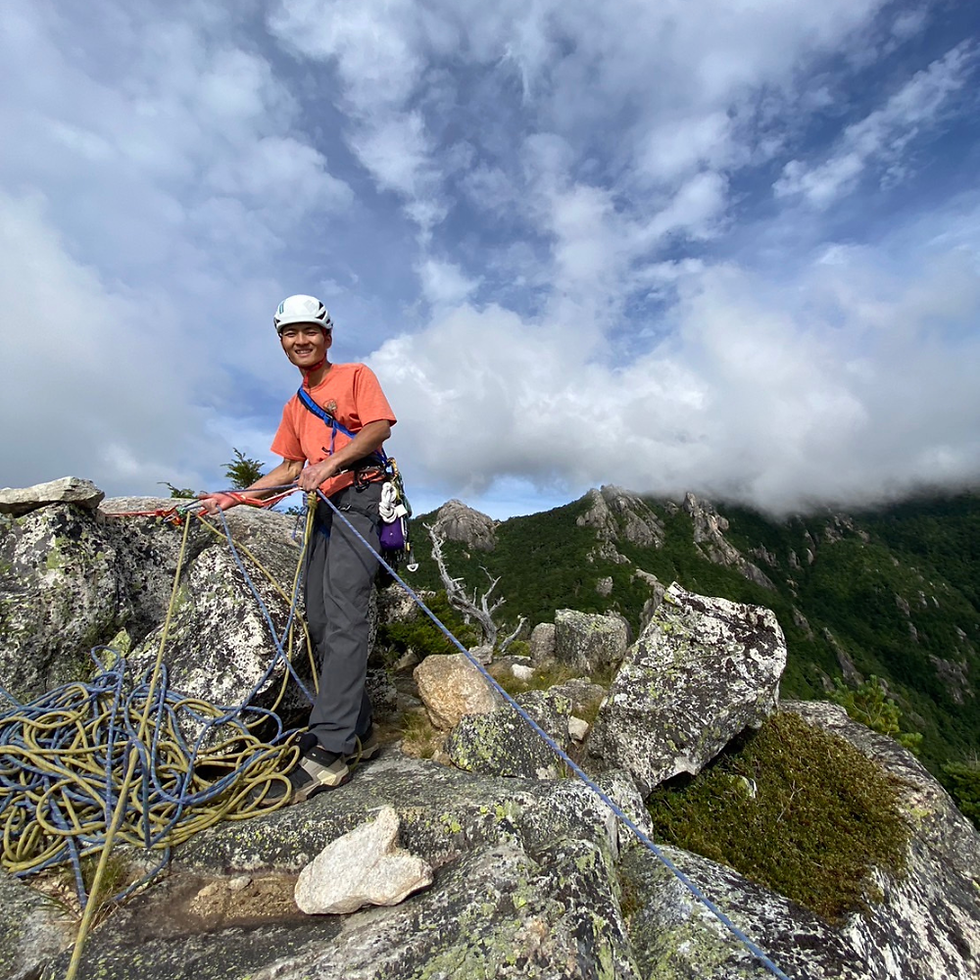 【金峰山鷹見岩南山稜5.10c】花崗岩の魅力てんこ盛り！