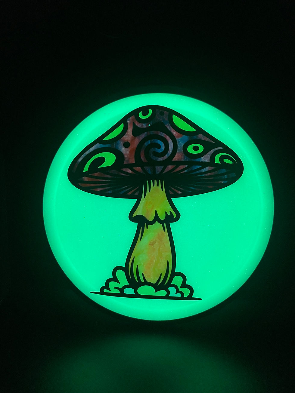 Thumbnail: Frontside Red, Orange and Yellow Mushroom Crave glowing after blacklight charge
