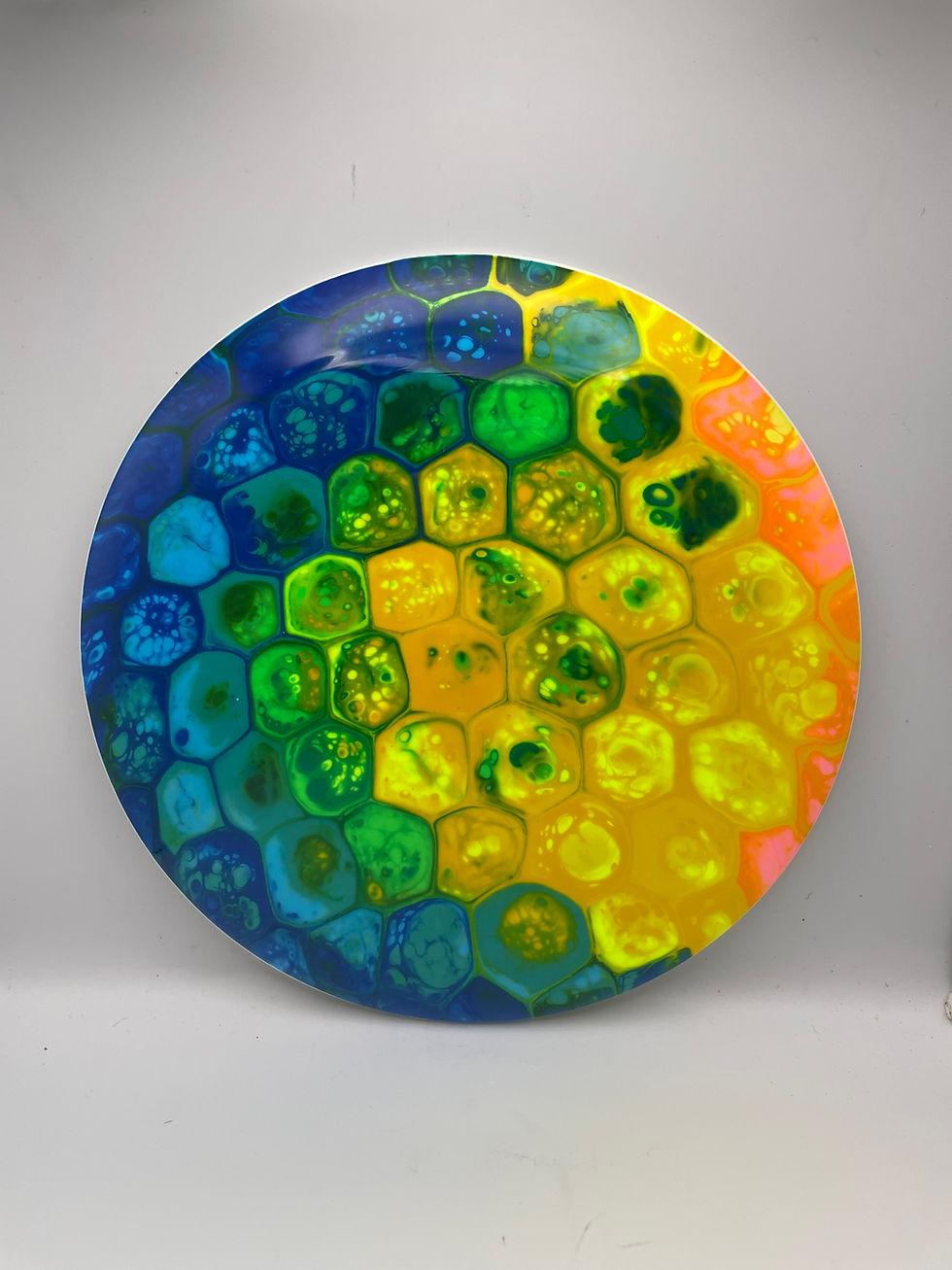 Frontside Blue, Green and Yellow Cell Spiral Strive