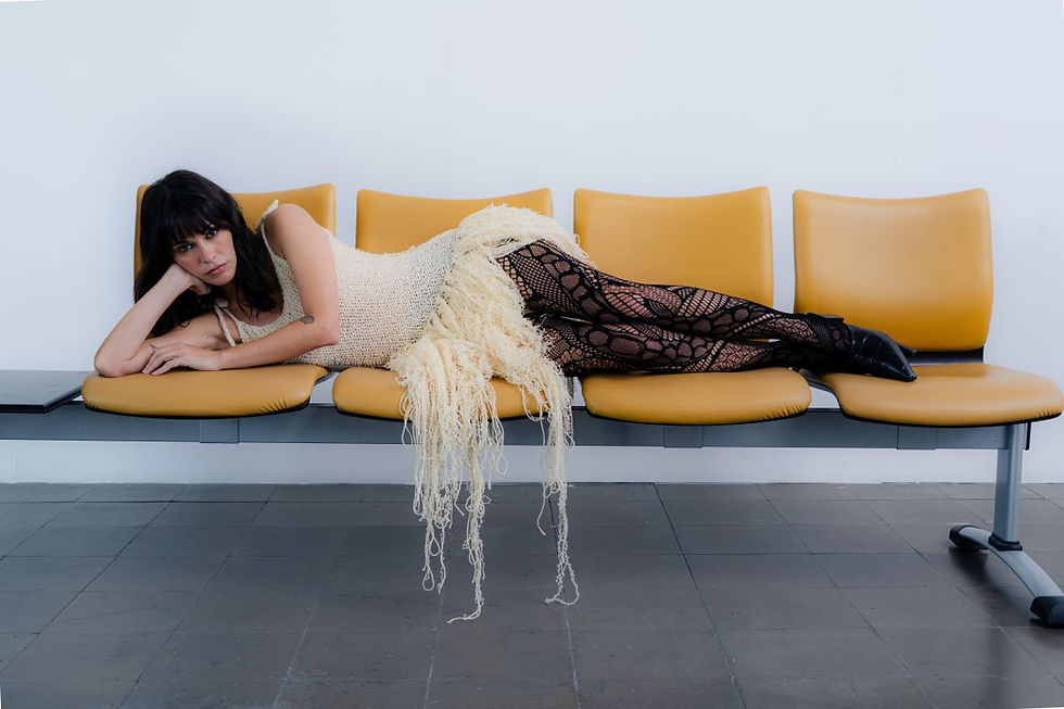 SHOOT ZEIT 18 111143.jpg