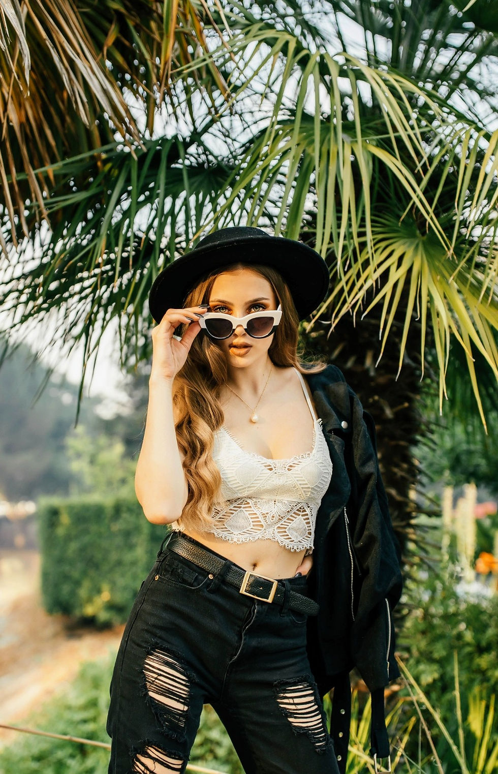 Thumbnail: Vogue Cat Eye Sunnies