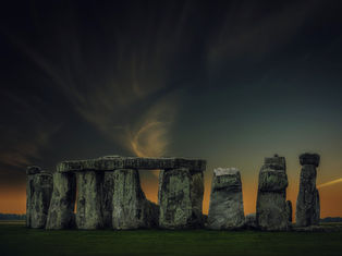 Emerging Stonehenge Research Supports Prehistoric Calendar Theory | Stonehenge | Public Domain via Pixabay