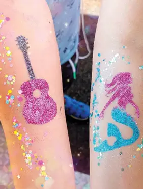 glitter tattoo