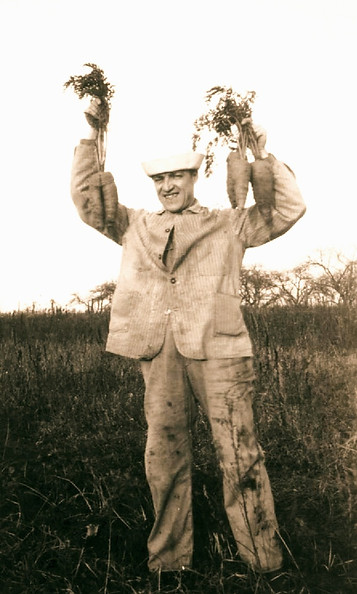 Dad & Carrots_edited.jpg