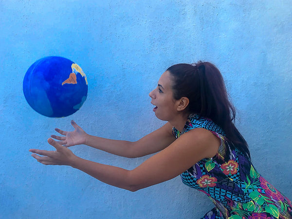 O Mundo é Mulher.jpg