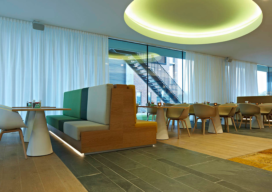 Concept en ontwerp zorghotel Udens Duijn by M+R