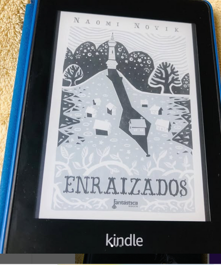 capa livro enraizados