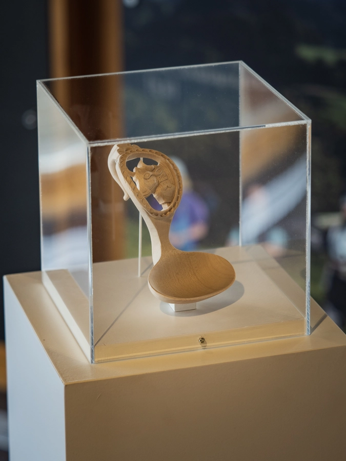 Objet exposé pour le jeu interactif - Personnage de Paul, l'armailli 