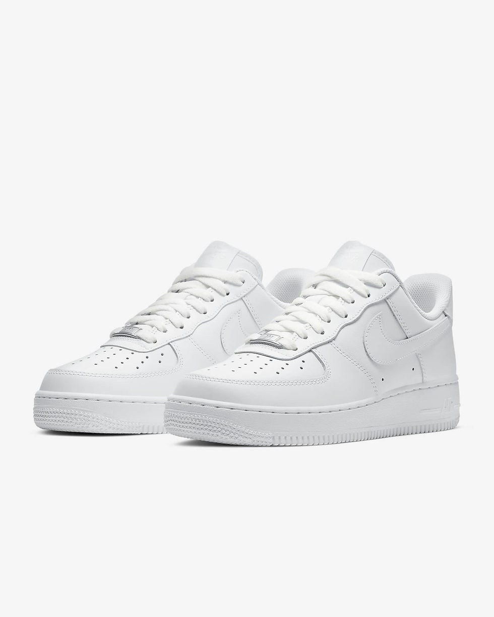 Thumbnail: Nike Air Force 1 '07 Low Women's Shoes