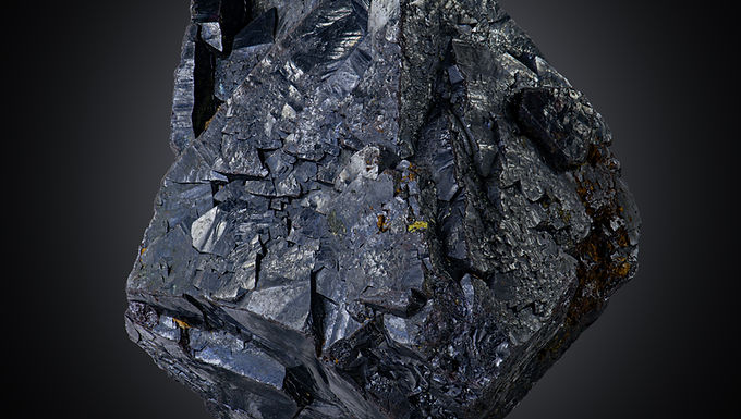 Cuprite - Rubtsovsk Mine, Altai Krai, Russia