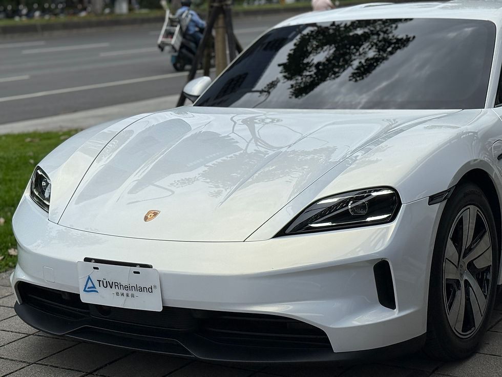 縮圖：【Porsche】 Taycan 2025款 RWD 白色