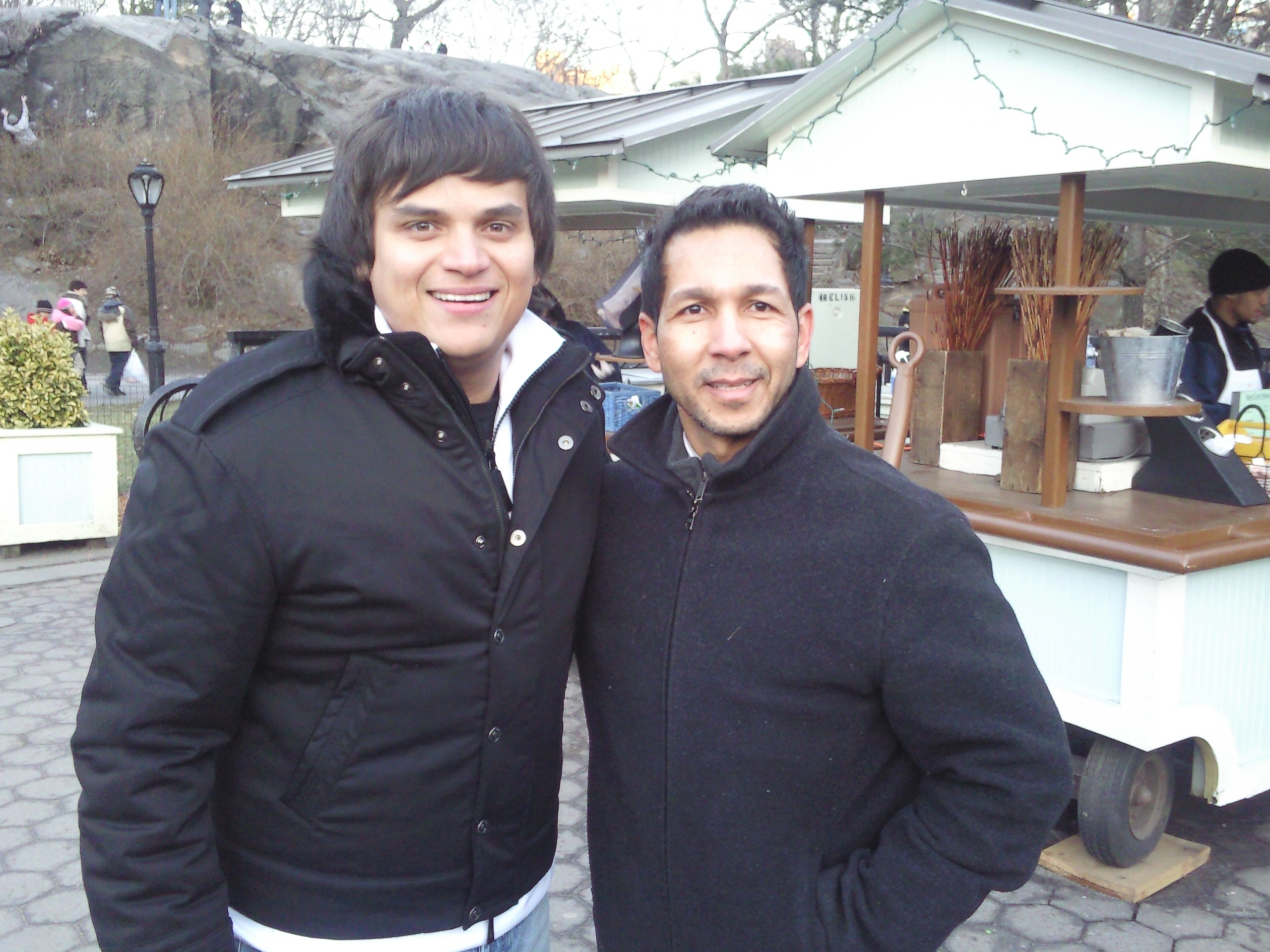 silvestre y johan parque central