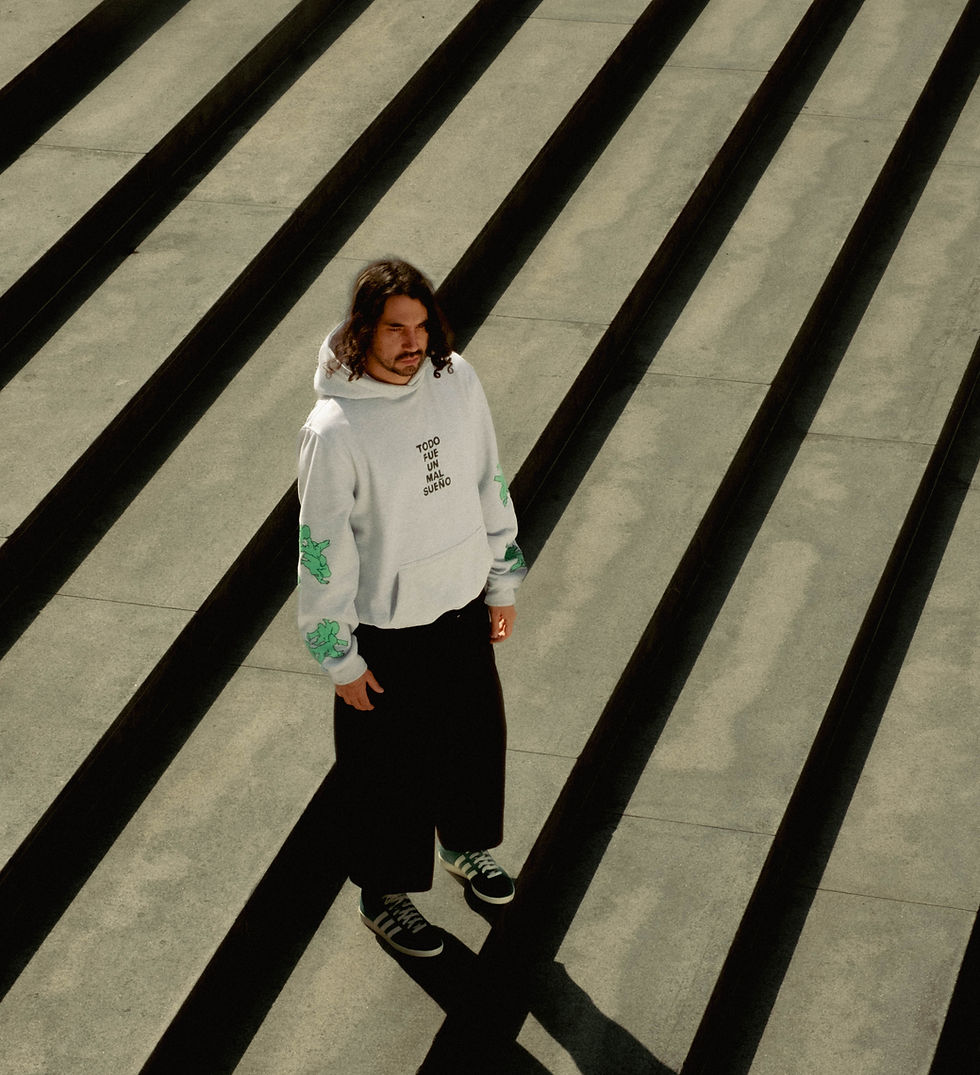 Tino El Pingüino estrena “Mil Caras”