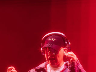Bizarrap a punta de luces, humo y sesiones en la FENAPO
