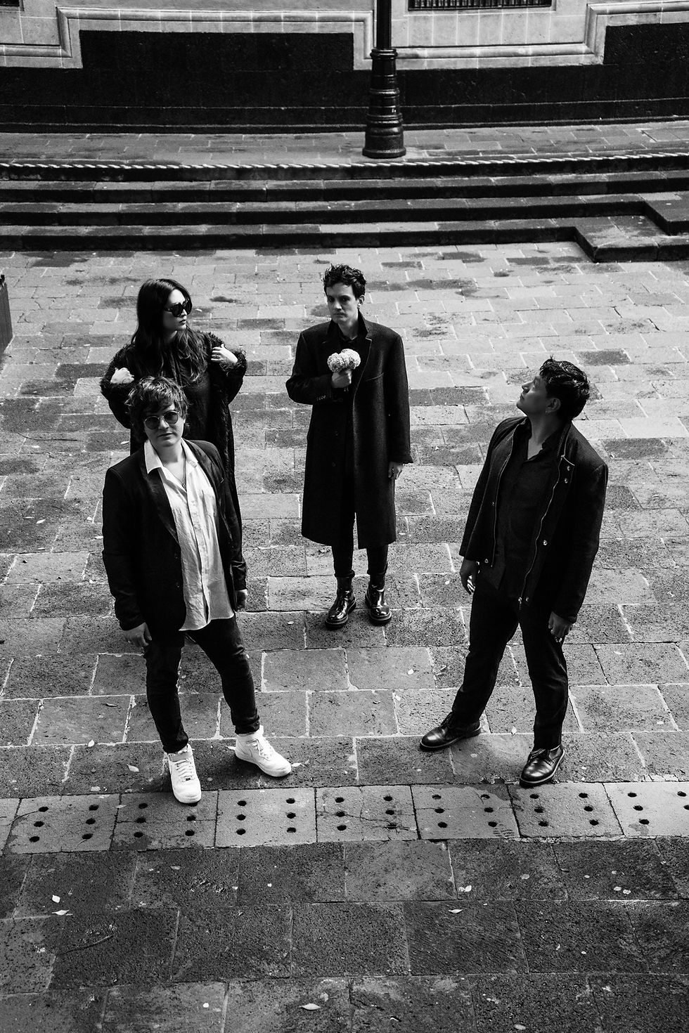Hoffen presenta “La Geometría Del Dolor”: el arte de bailar en el derrumbe