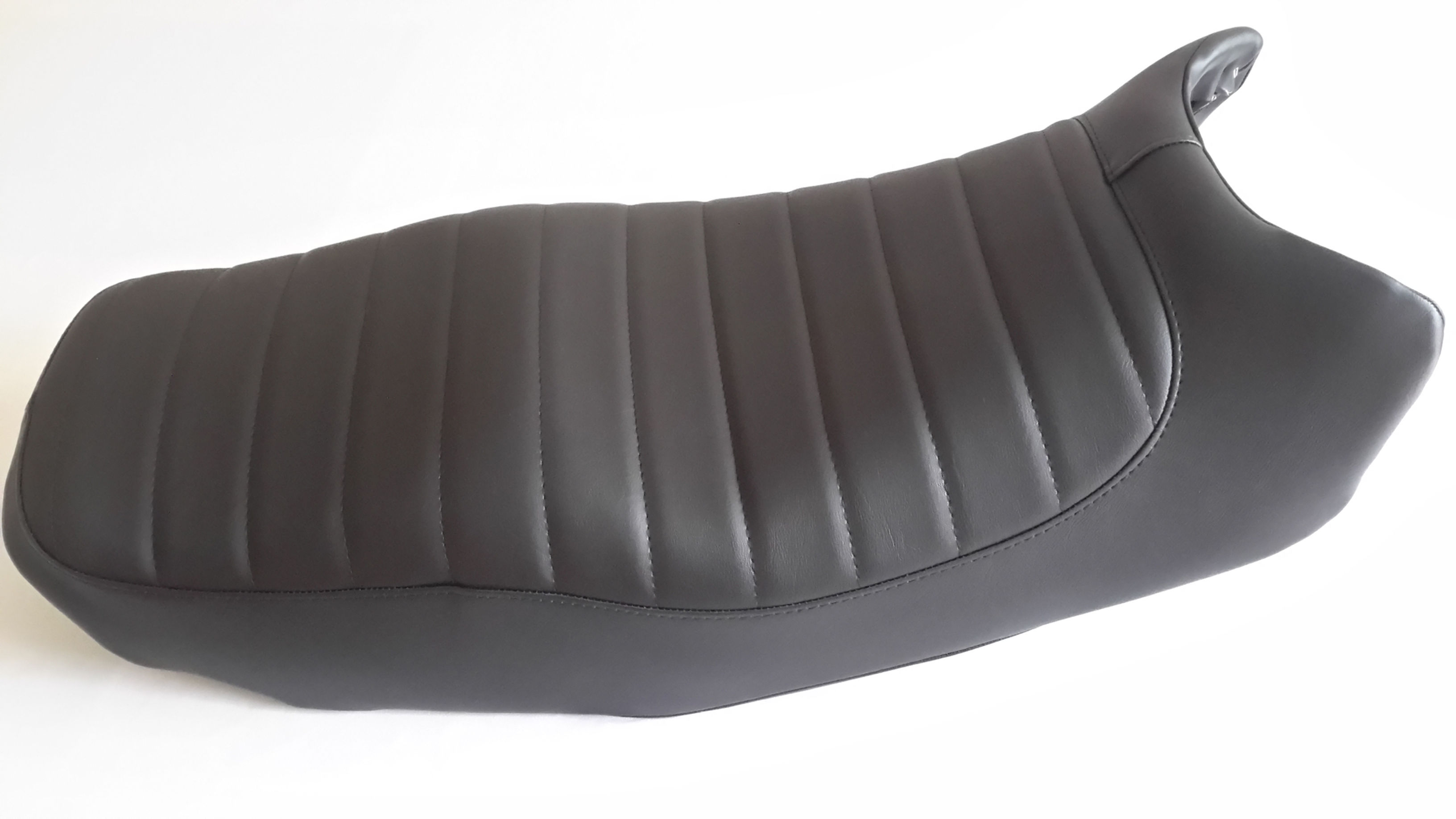 VF750 Sabre Seat Cover