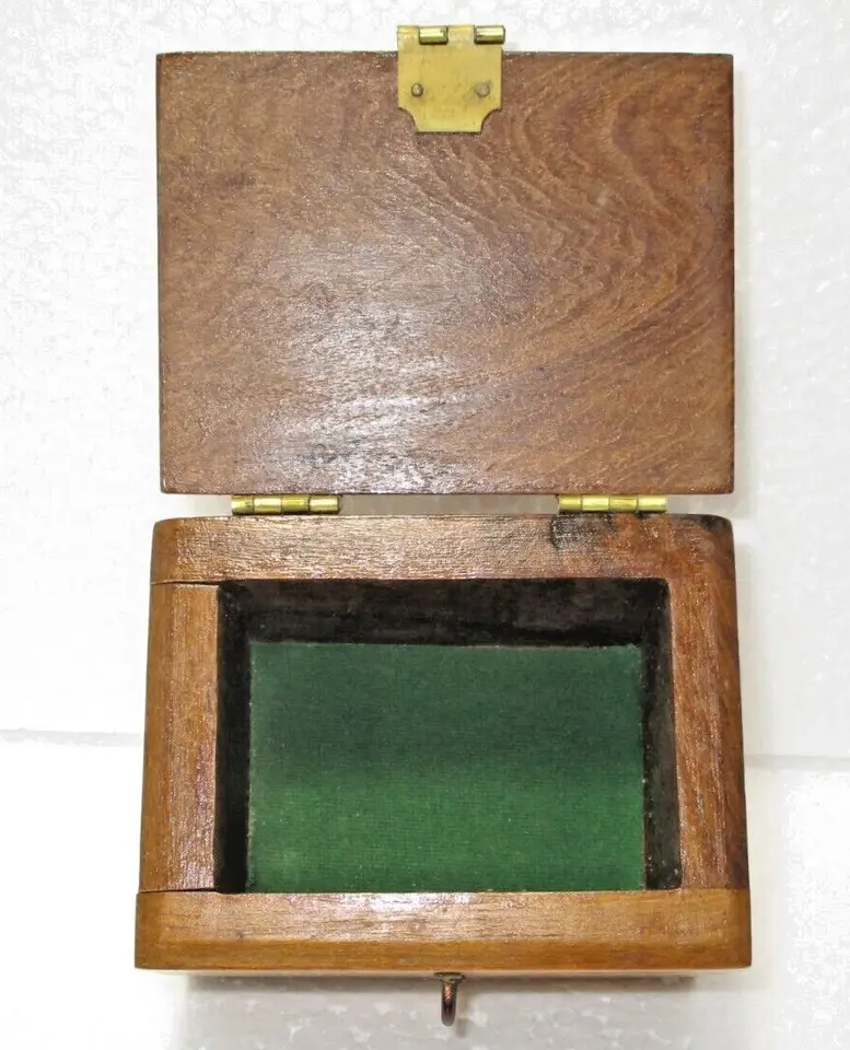 Thumbnail: Deluxe Watch box