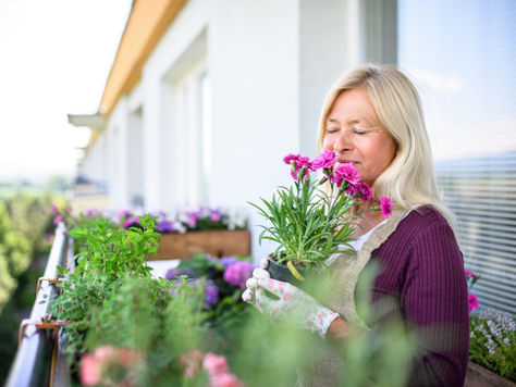 Living with Purpose: How Senior Living Communities Inspire Daily Meaning