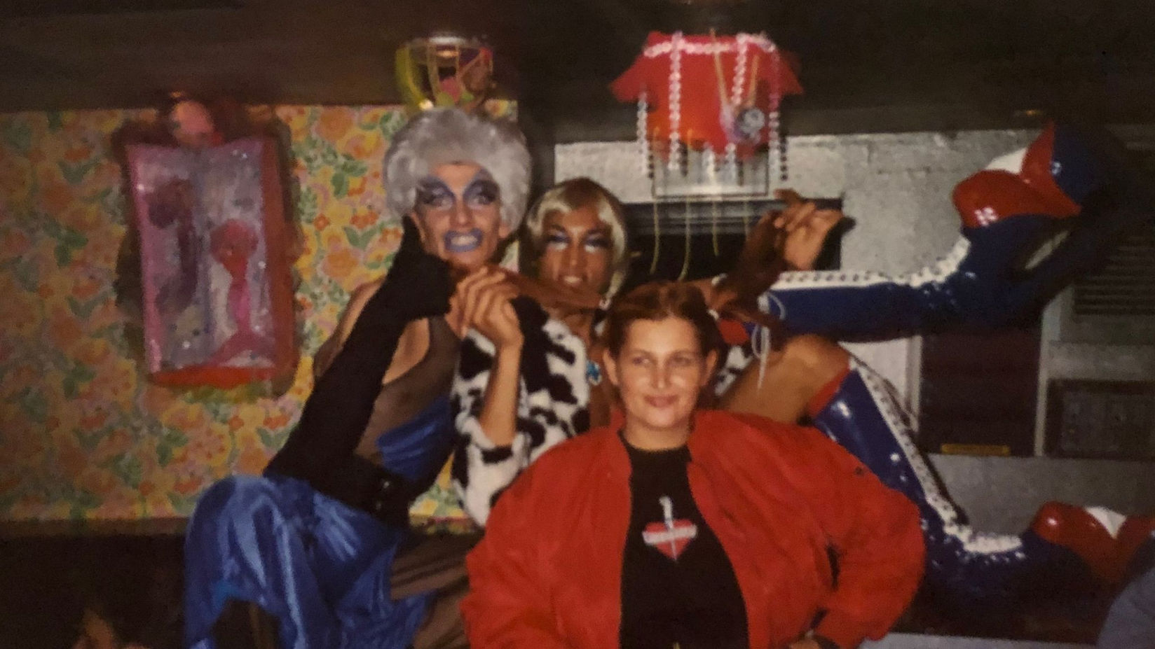 Laurence Vanloo & Gogo's - AT The Villa