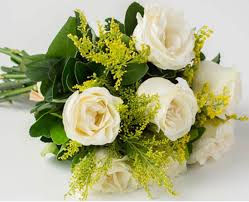 Buquê Com 07 Rosas Brancas Nacionais