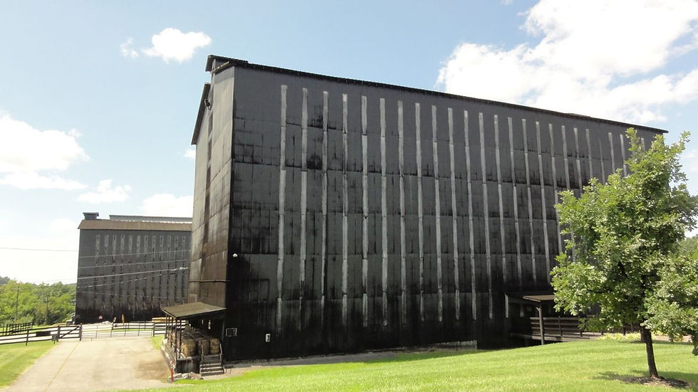 Bourbon Whiskey Lagerhalle (Warehouse) beim Jim Beam in Kentucky