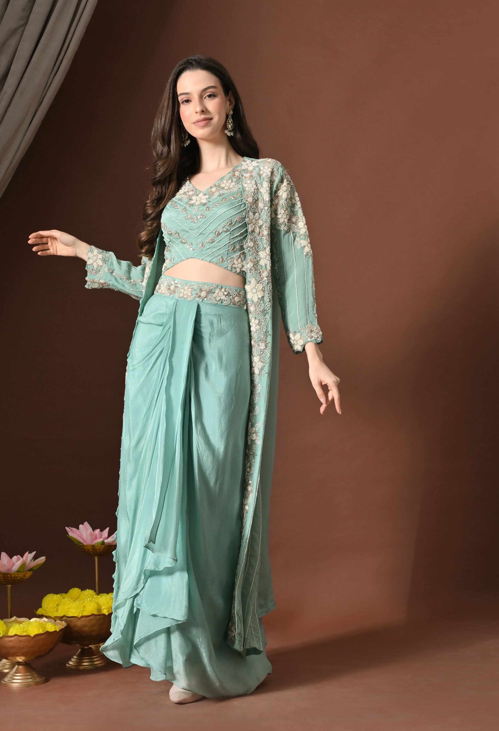 Long jacket  with pleated skirt and crop 