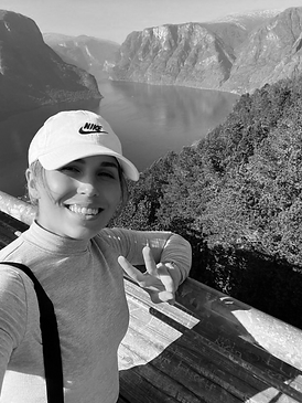 Ash Leto Author Photo B&W.png