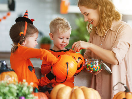 Keep Your Smile Healthy & Happy This Halloween in Beaverton, OR ; Tips by Family & General Dentist