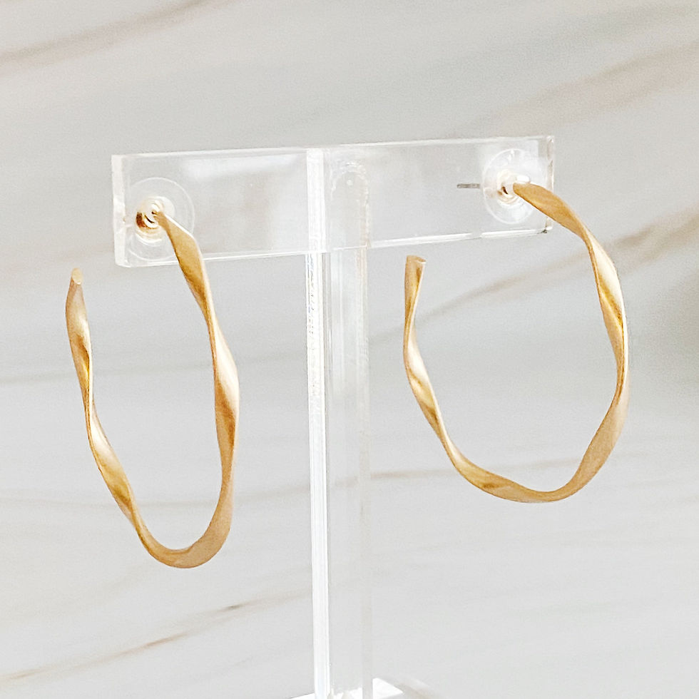 Thumbnail: Gentle Wave Sleek Hoop Earrings