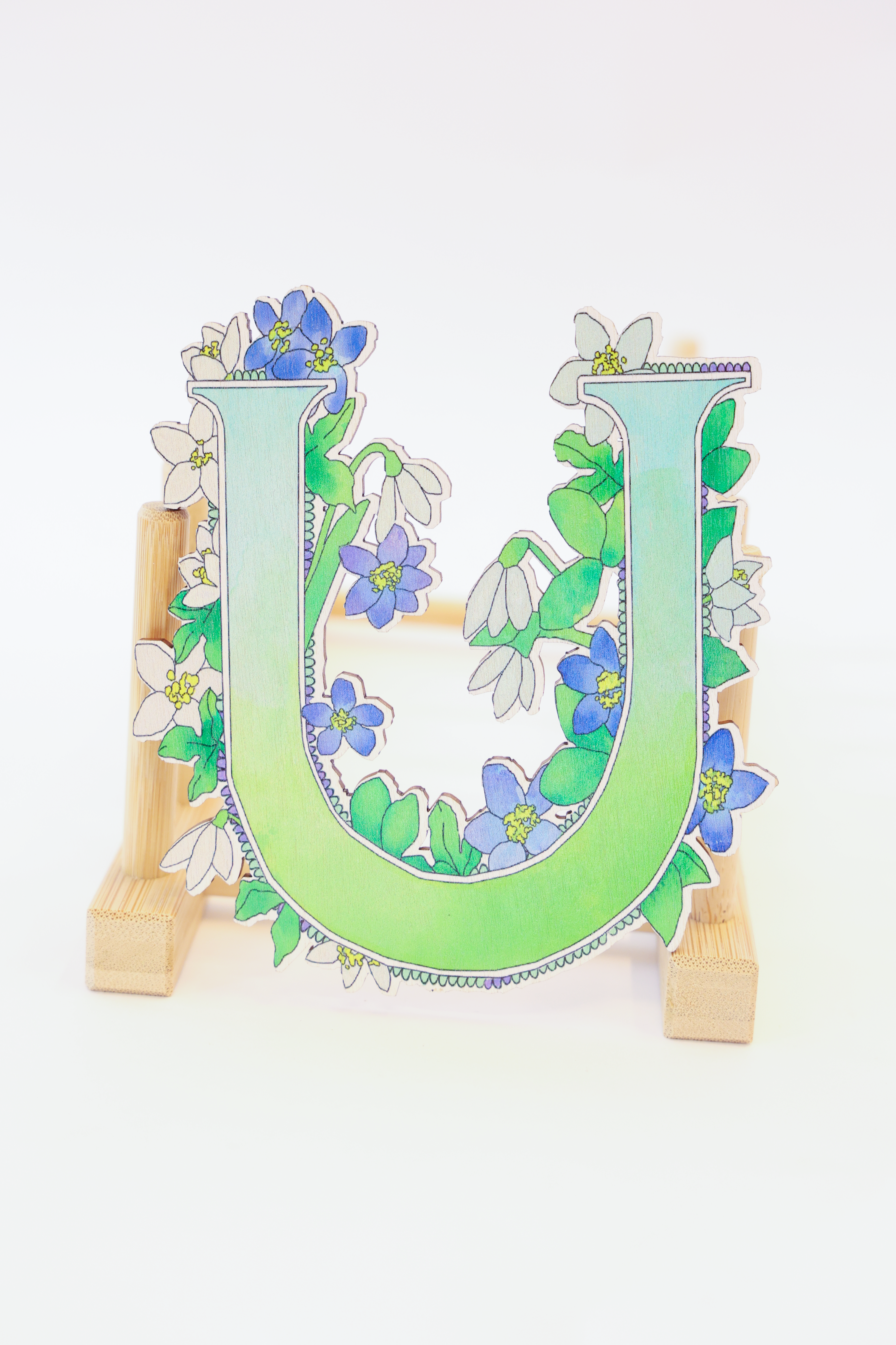 U-seinäkyltti SUURI