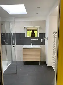 la salle de bain avant travaux