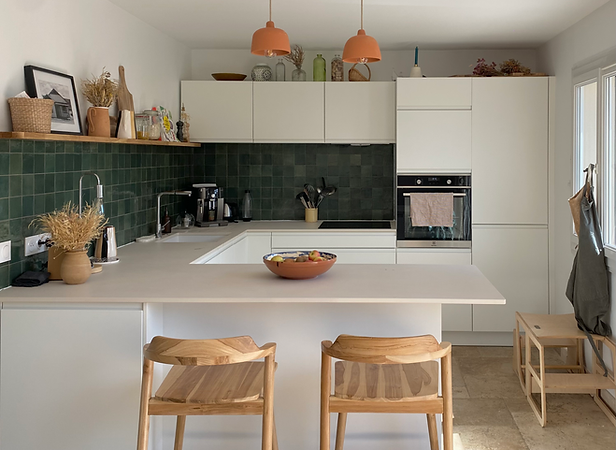 Rénovation intérieur mas à Puyricard, vue cuisine. Clothilde Letard