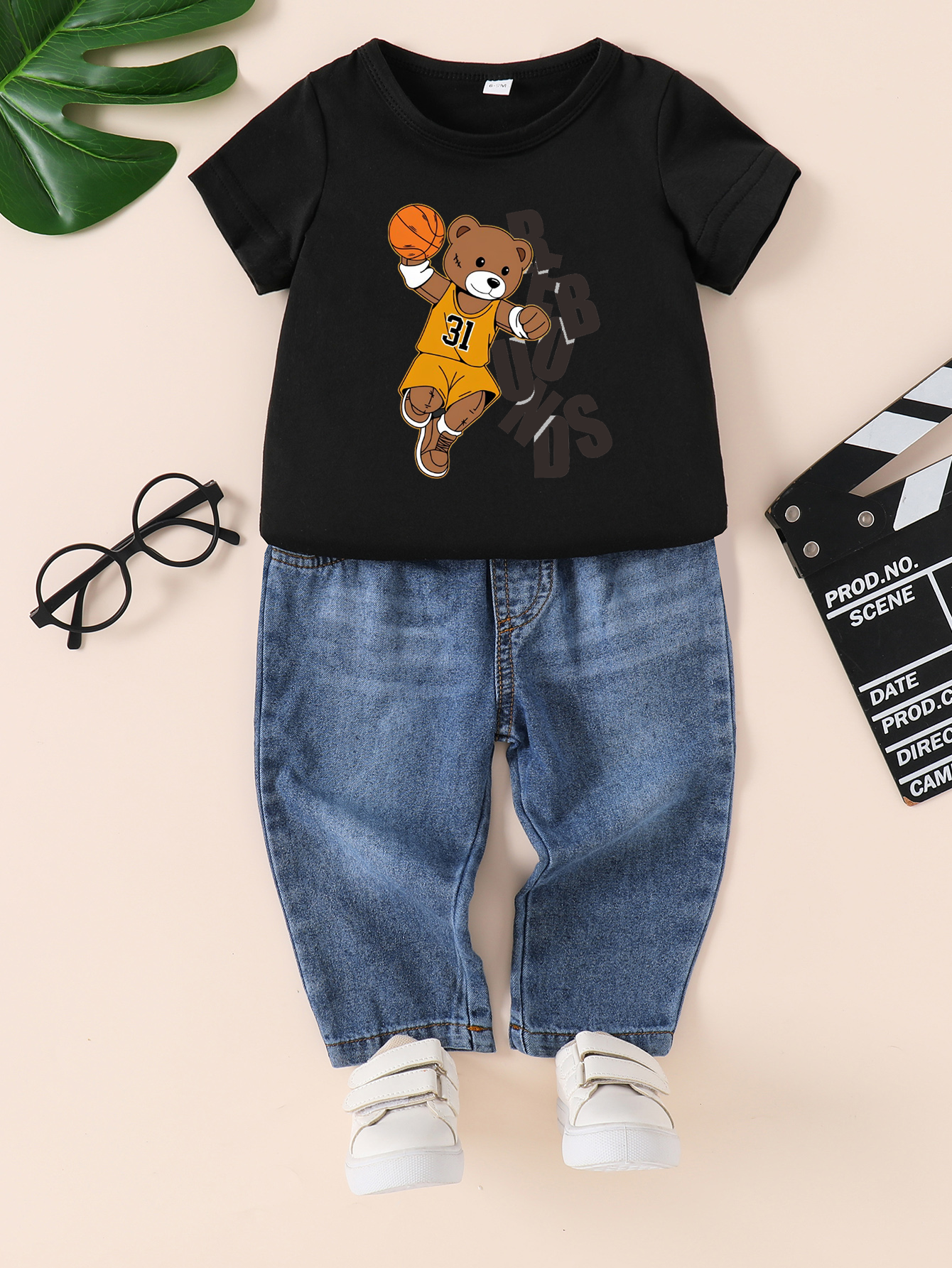 Summer New Boys and Girls Short sleeved Black T-shirt Round Neck
