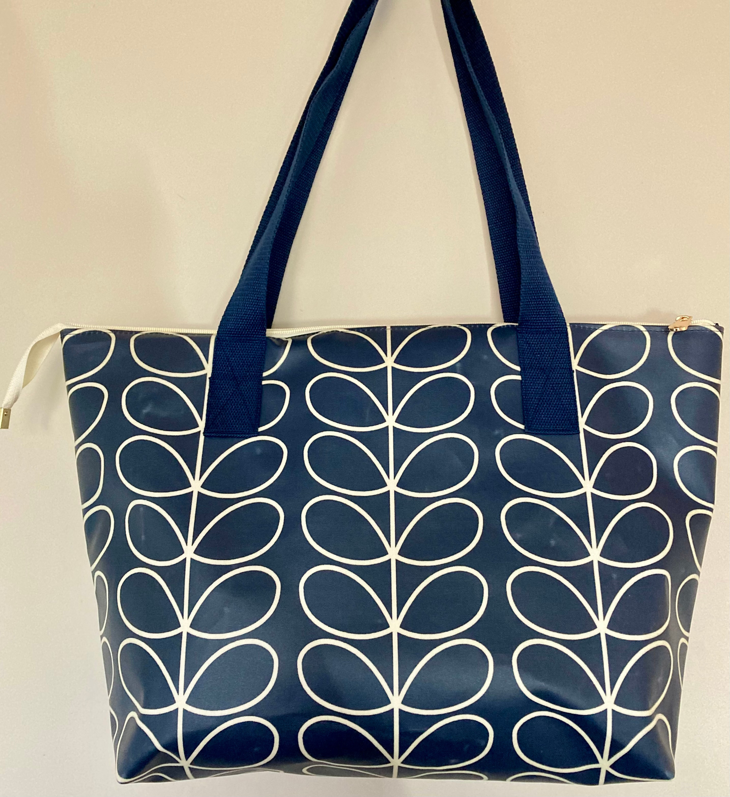 Large Tote Bag with zip top