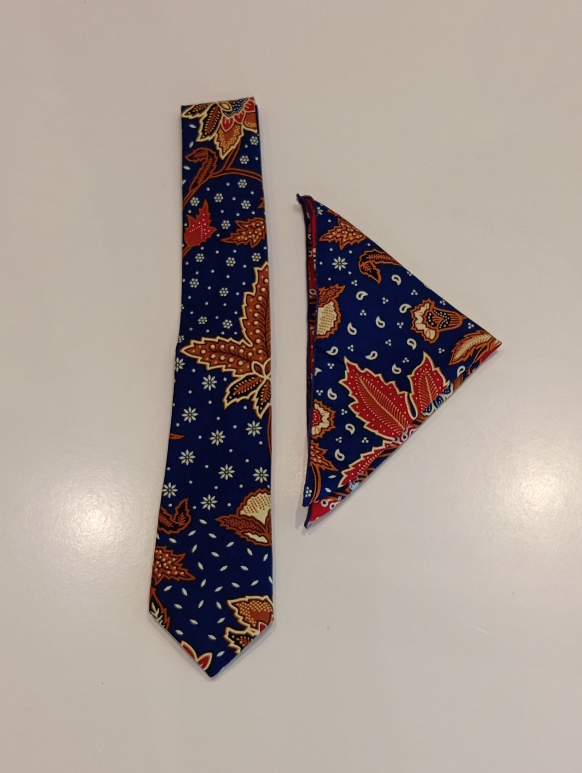Necktie & Pocket Square