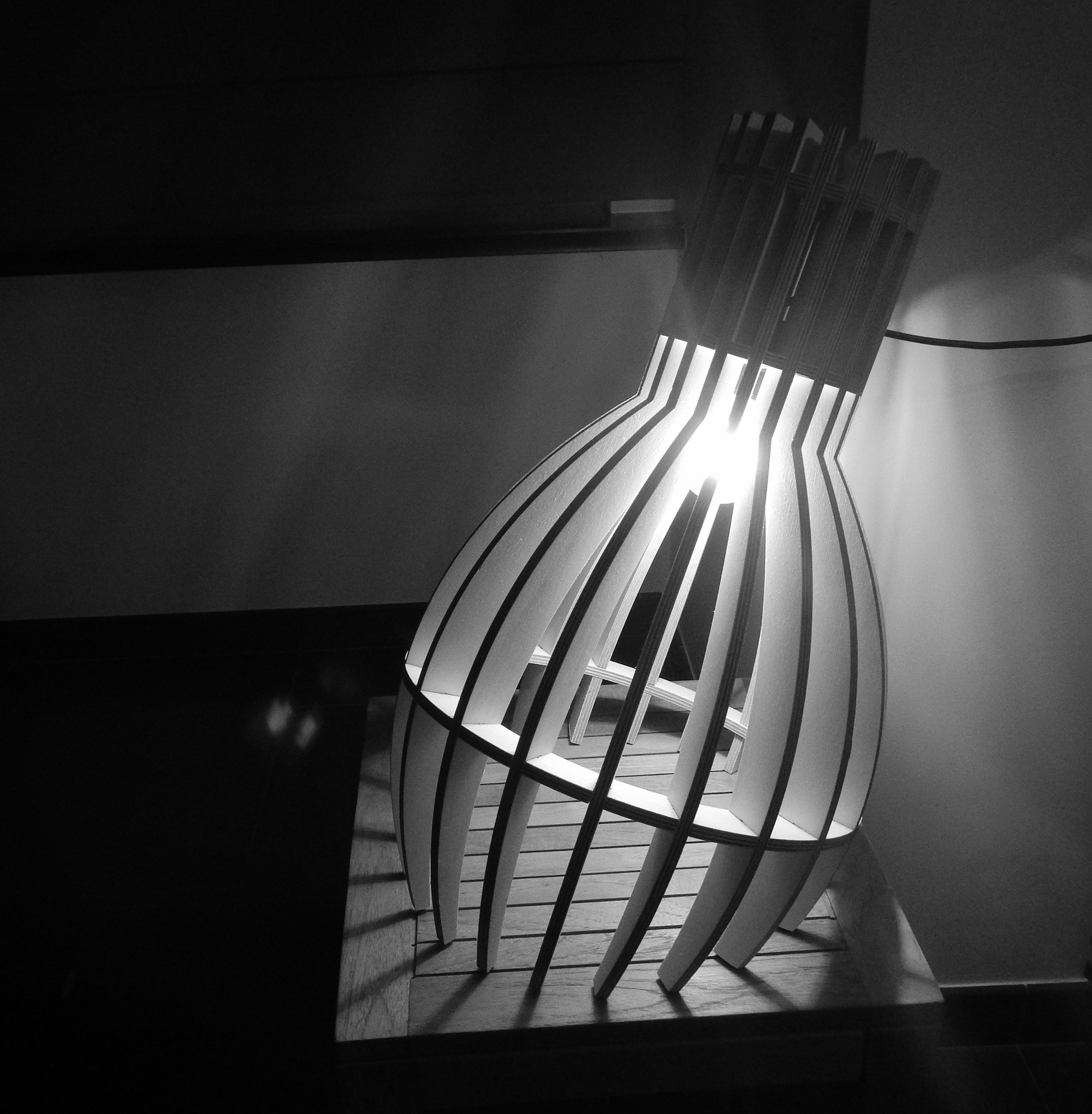 Tera (Staanlamp)