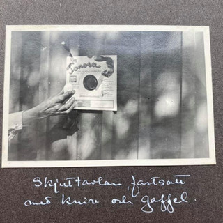 skjuttavlan kniv och gaffel.jpeg