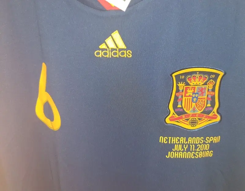 Miniatura: ESPAÑA 2010 - TALLA M