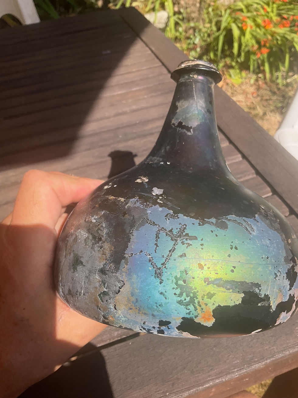 Thumbnail: Onion English iridescent restored