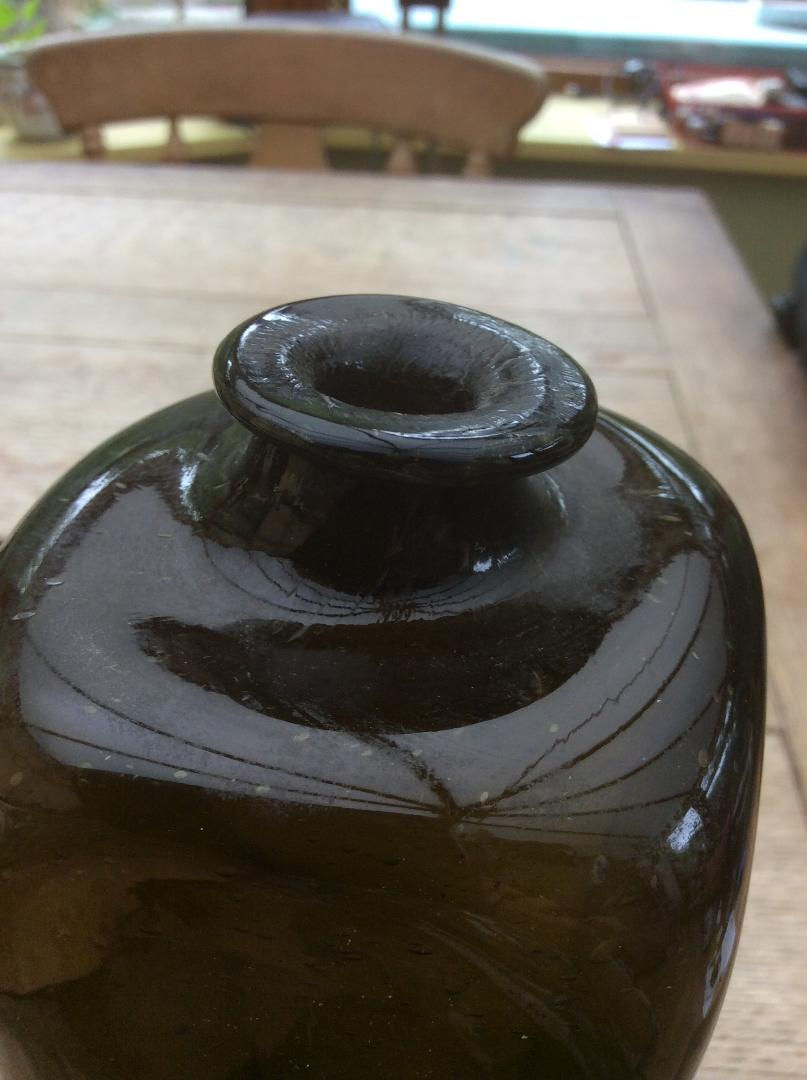 Thumbnail: Classic c1780 freeblown case gin