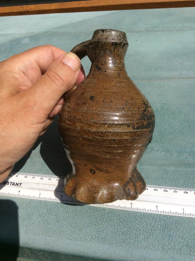 Rare Thumbased Mary Rose Tudor bottle